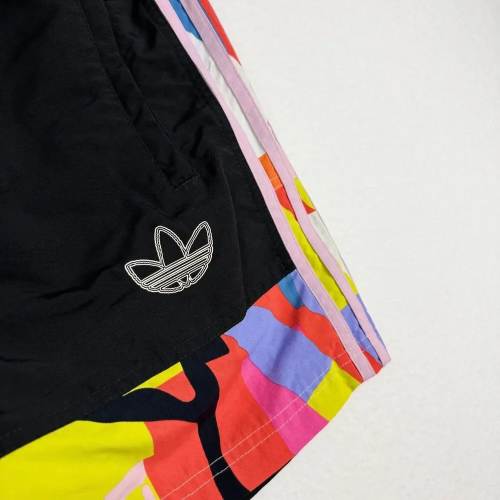 Adidas Love Unites Shorts M